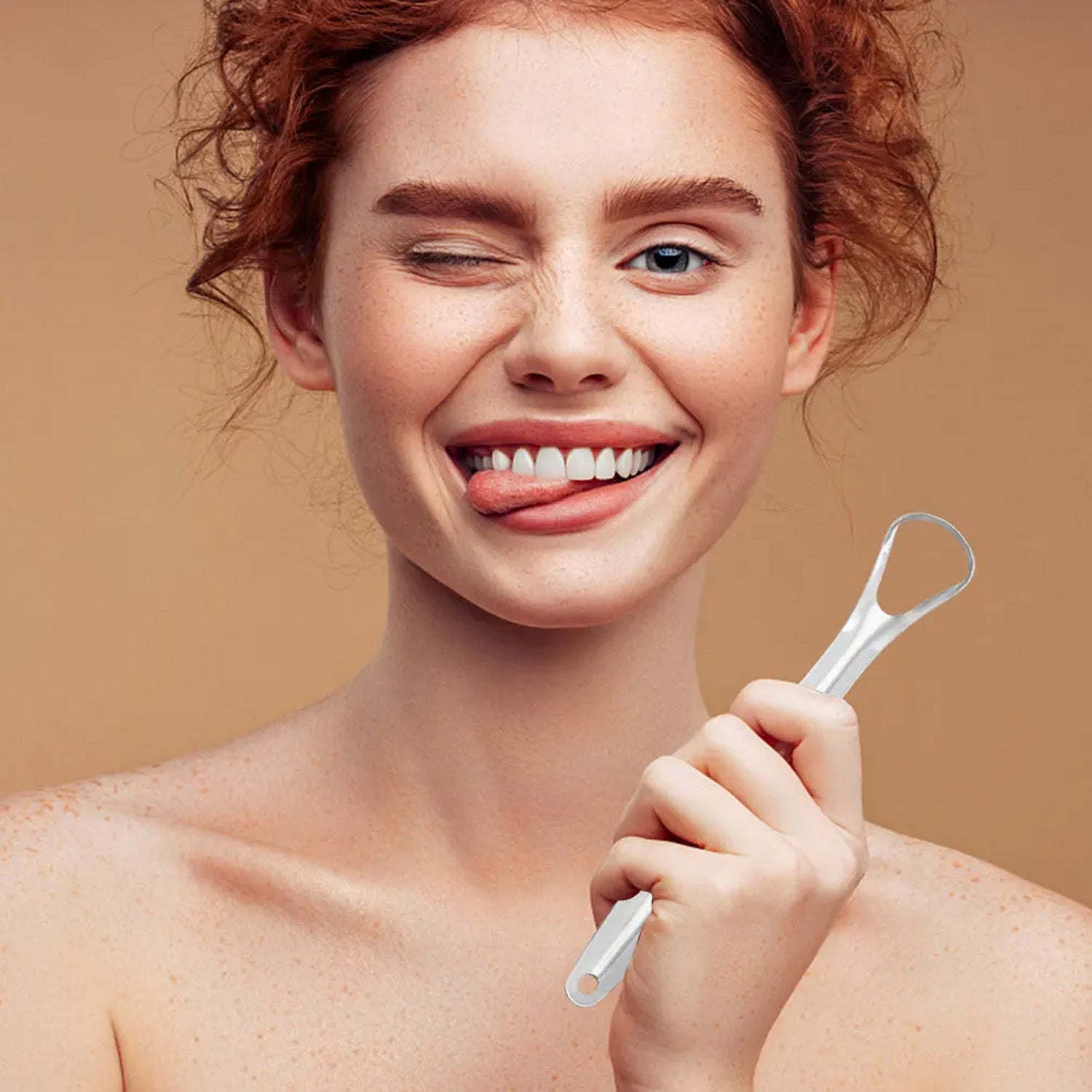 Tongue Cleaners With Metal Case Tongue Cleaners With Metal Case